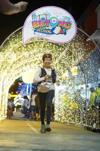 BIB: 
                            <button type="button" onclick="openModal(21830380)" class="btn btn-primary btn-sm float-right btn-popup" data-toggle="modal" data-target=".modal-high-quality">
                        <i class="fas fa-shopping-cart"></i> Add to Cart
                    </button>
                                            <button type="button" onclick="isThisMe(21830380, true)" class="btn btn-success btn-sm float-right btn-popup btn-isme hidden" data-toggle="tooltip" data-placement="bottom" title="นี่คือรูปของคุณใช่ไหม คลิกที่นี่เพื่อเอาเข้าอัลบั้ม">
                        <i class="fas fa-plus"></i> Add to album
                    </button>
                    <button type="button" onclick="isThisMe(21830380, false)" class="btn btn-warning btn-sm float-right btn-popup btn-isnotme hidden">
                        <i class="fas fa-ban"></i> Remove from album
                    </button>